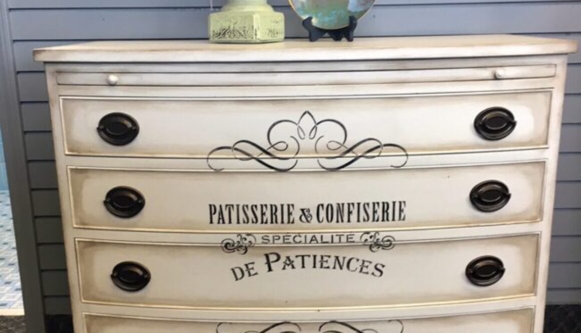4 Drawer Dresser Buffet French Stencil White Shabby Chic Jackson MI